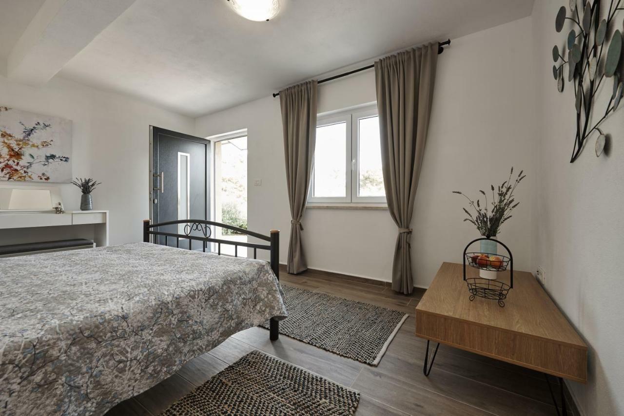 Beach House Blue Lagoon Okrug Gornji Exterior foto