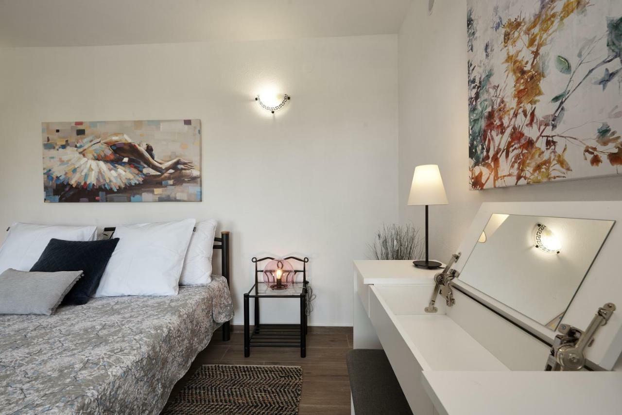 Beach House Blue Lagoon Okrug Gornji Exterior foto